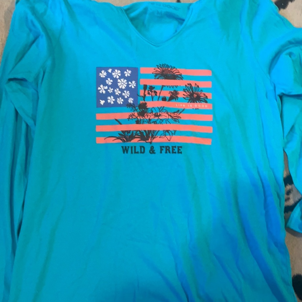 Long sleeve never worn